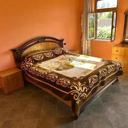 Holiday Villa Лежа